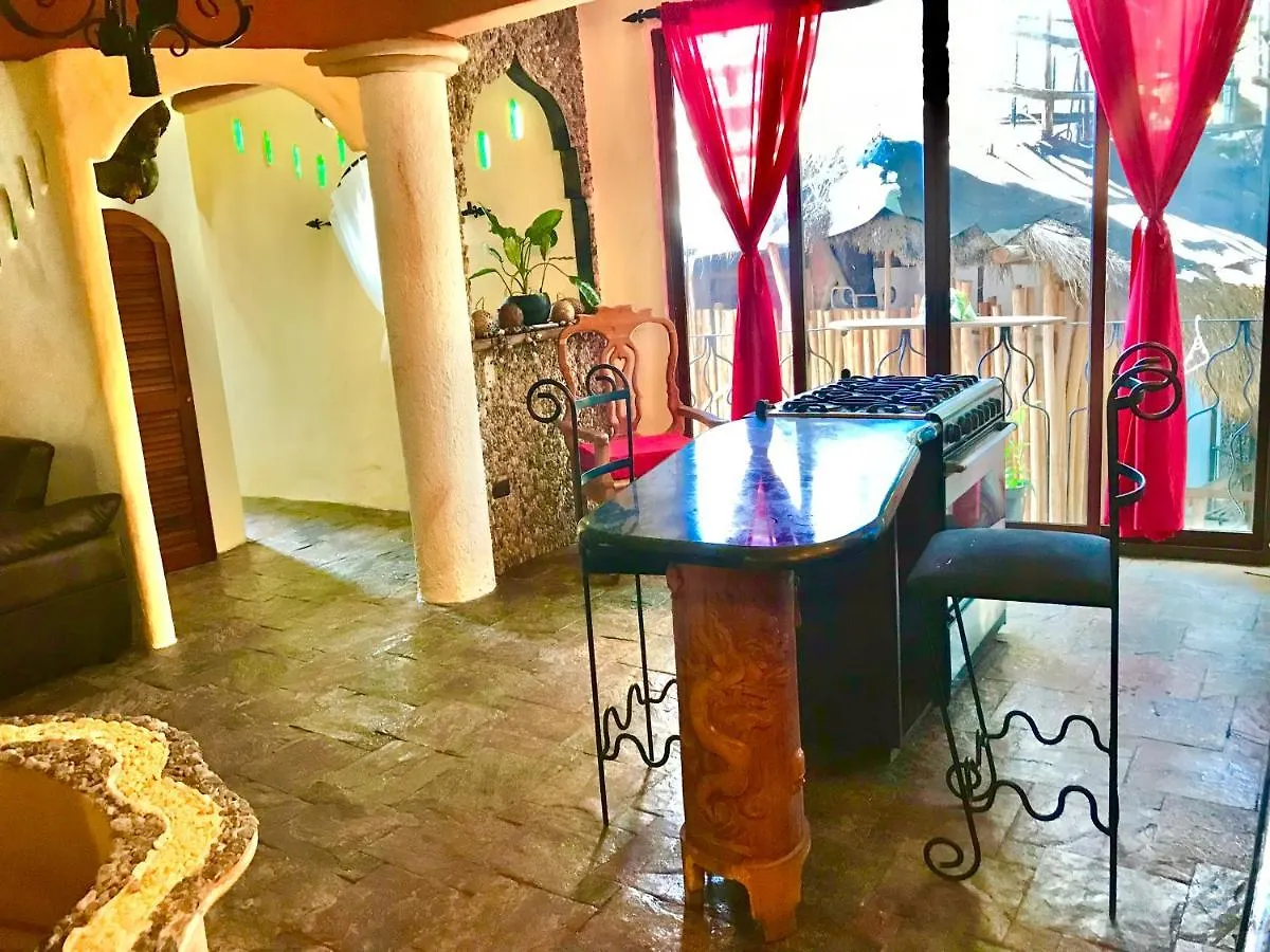 Sacbe Mayan Paradise Playa del Carmen 0*,  Meksyk